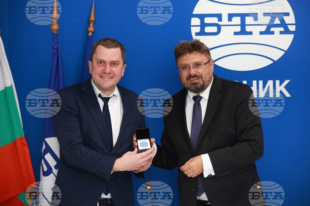 Национален пресклуб на БТА Перник - Община Перник- БТА -  договор - подписване