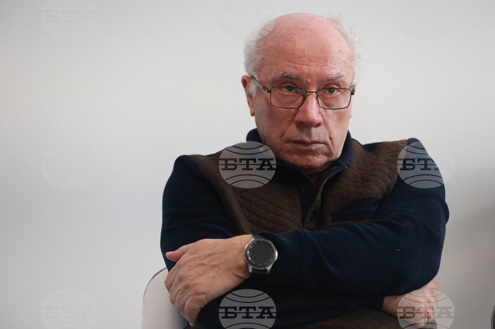 По-различни, по-новаторски и съобразени с европейските изисквания са предлаганите от Европейския политехнически университет в Перник специалности, каза ректорът му