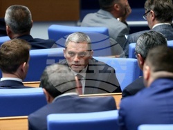 Парламент - заседание