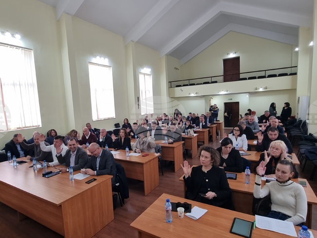 Общинските съветници в Кърджали гласуваха промени в Наредбата за ползване на спортни обекти