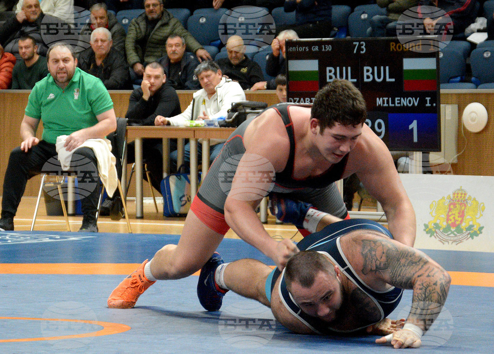 Bulgarians Win 2 Titles, 12 Medals in Dan Kolov - Nikola Petrov Tournament on Friday