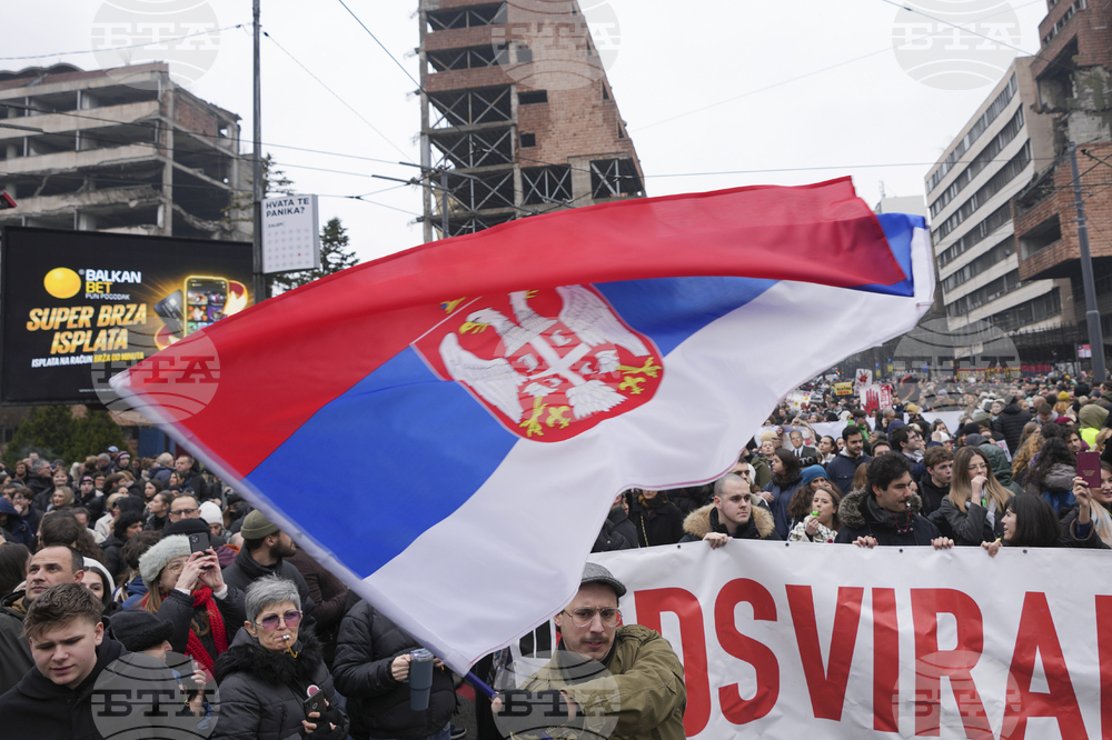 Пътен възел в Белград, част от международен път Е-75, ще бъде блокиран утре сутринта за 24 часа заради протестите в Сърбия