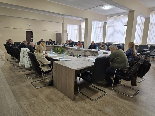 Съветниците в Роман подкрепиха кандидатстване по проект „Красива България“ за комплекса за социални услуги за деца с увреждания