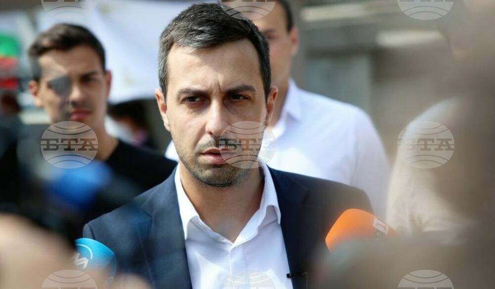 Деян Николов от "Възраждане": Цялата групичка търговци в Столичния общински съвет ще свършат там, където им е мястото – в затвора