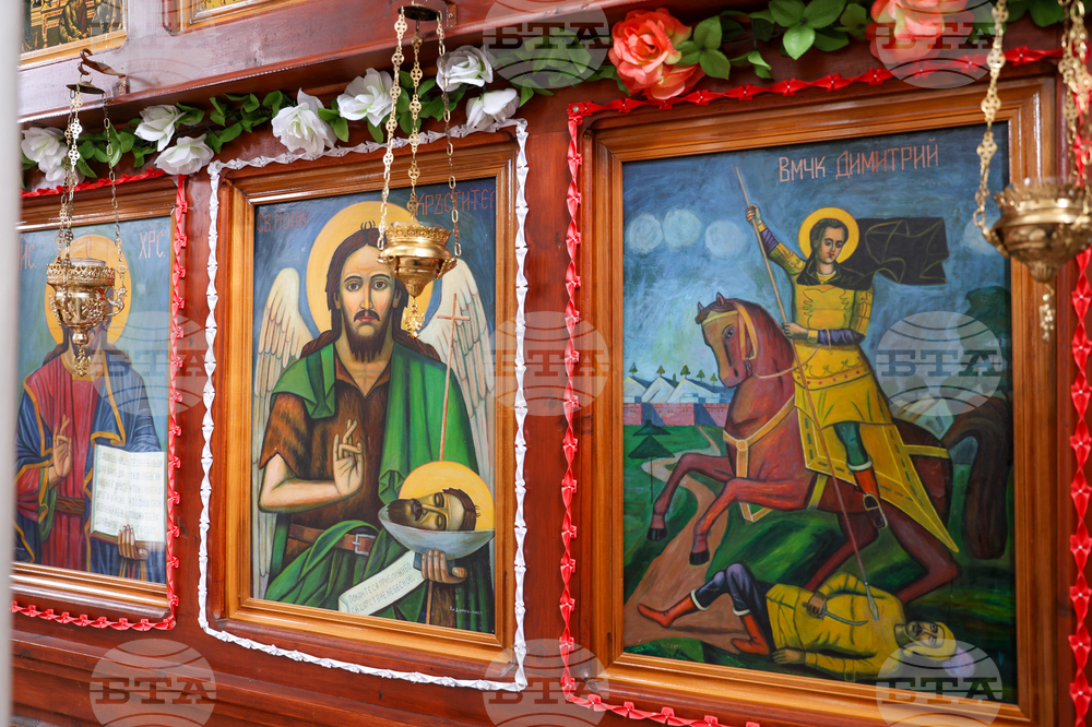 Църковното настоятелство на Българската православна църква в Дения, Испания, представи график на богослуженията през ноември