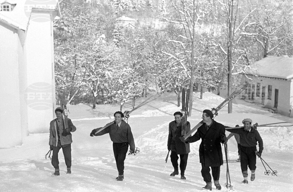 Курорт  "Вили Костенец"