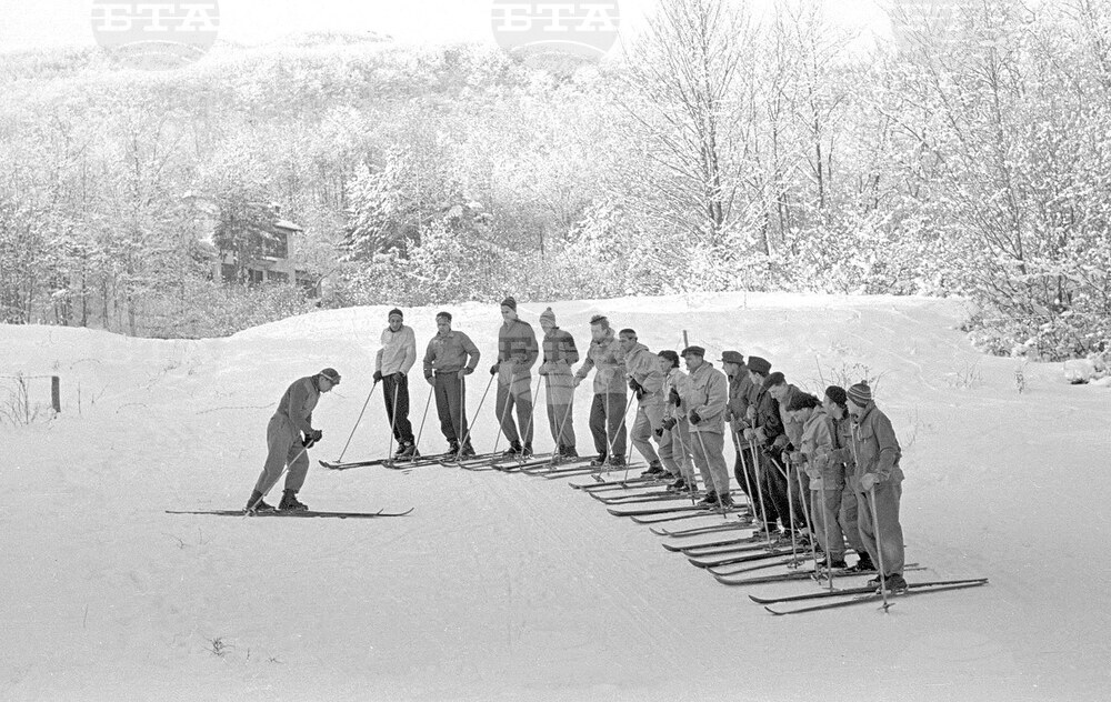 Курорт  "Вили Костенец"