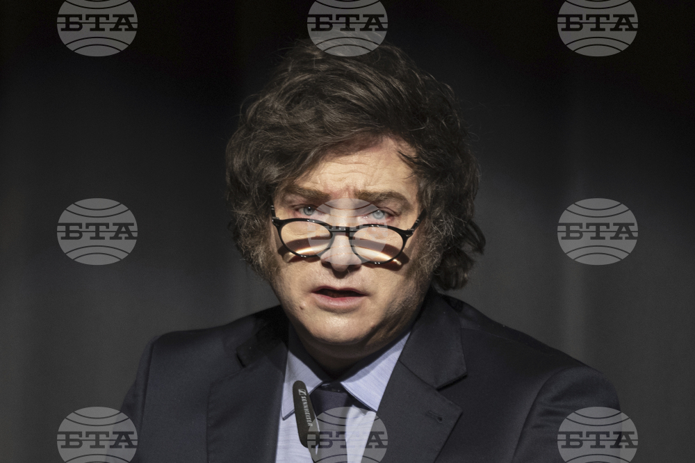 Аржентина ще забрани операциите за смяна на пола и хормоналните терапии на деца