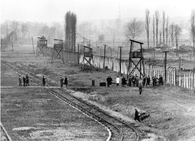 Разследването на германски нацистки военни престъпления е към края си, тъй като почти не са останали извършители