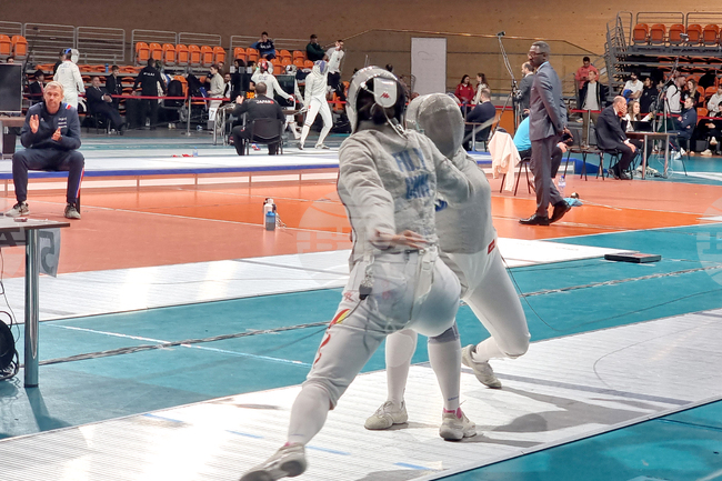 Българките се класираха шести на сабя при девойките на турнира за Световната купа по фехтовка в Будапеща