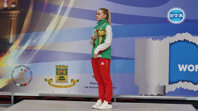 "Чувствах, че Пловдив ще бъде моето място", каза за БТА Йоана Илиева след спечеления златен медал от Световната купа по фехтовка