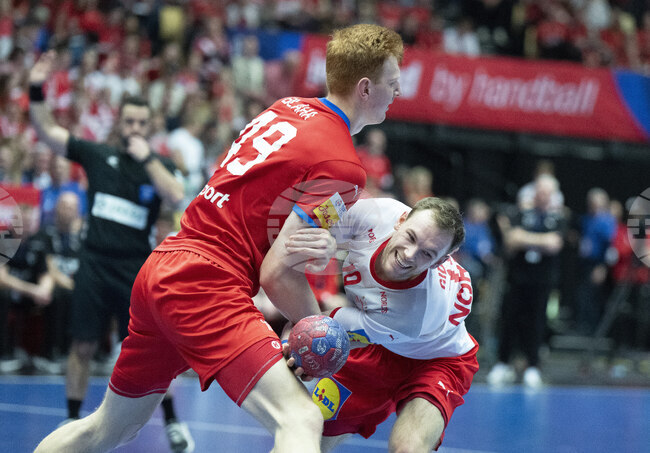 Защитаващият титлата си тим на Дания продължи победната си серия на Световното първенство по хандбал за мъже, успехи за Германия, Унгария и Франция