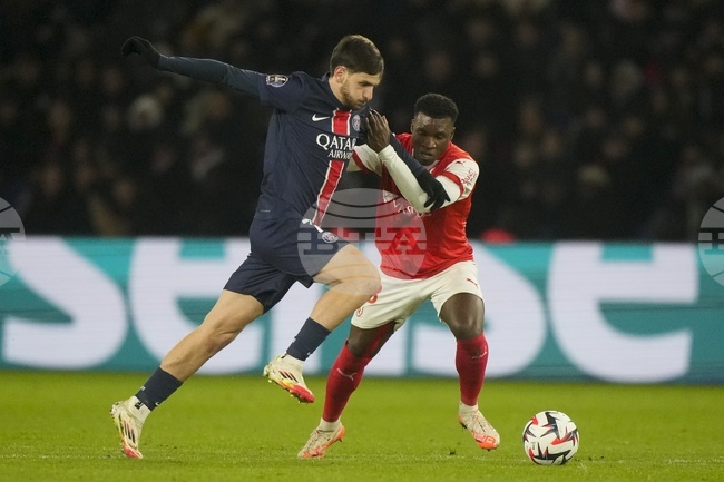 Реймс спря победната серия на Пари Сен Жермен