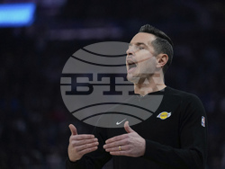 Lakers Warriors Basketball