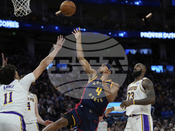 Lakers Warriors Basketball