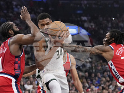 Bucks Clippers Basketball