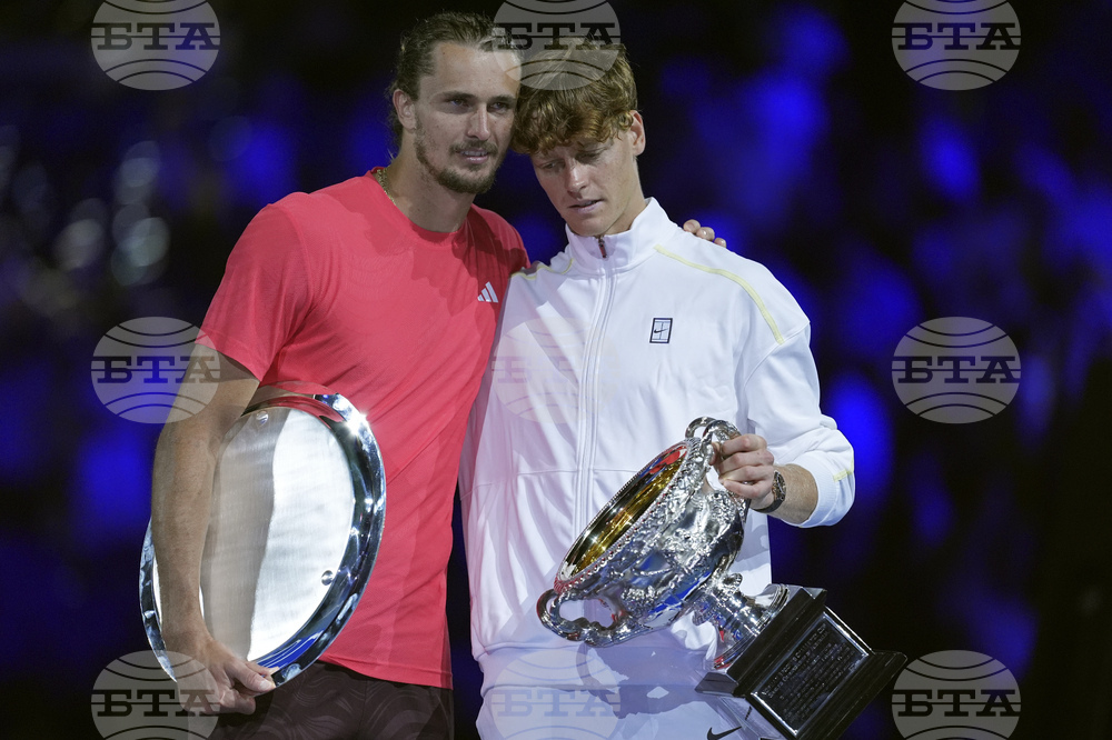 Яник Синер към Зверев: "Продължавай да вярваш и съм сигурен, че ще вдигнеш някой такъв трофей скоро"