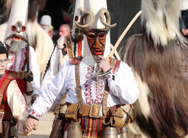 Pernik, Silistra Groups Win Grand Prize at 31st Surva International Festival of Masquerade Games