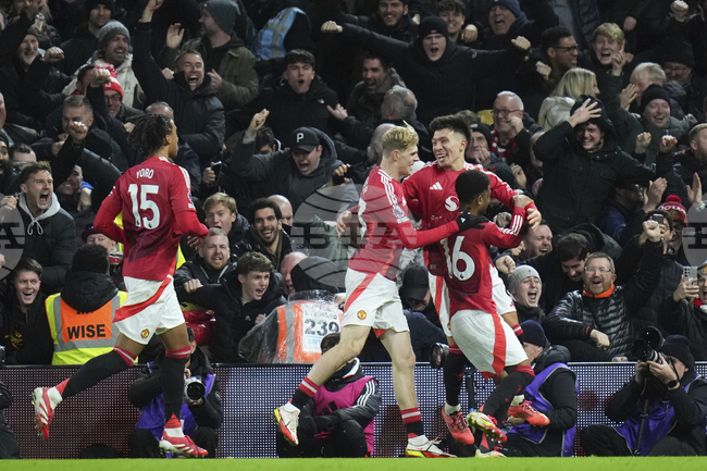 С гол на Лисандро Мартинес Манчестър Юнайтед си тръгна победител от гостуването на Фулъм в английската Висша лига