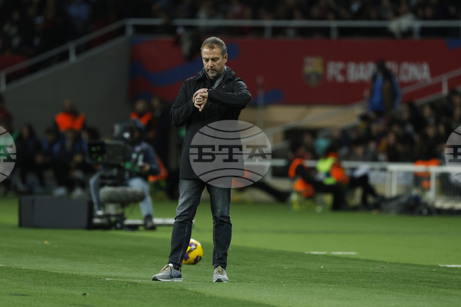 Ханзи Флик е доволен от дълбочината в състава на Барселона и възможностите за ротация след убедителния успех над Валенсия 