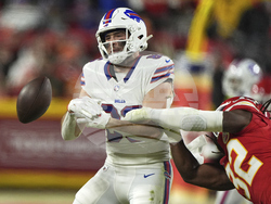 Bills Chiefs Football