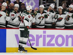 Wild Blackhawks Hockey