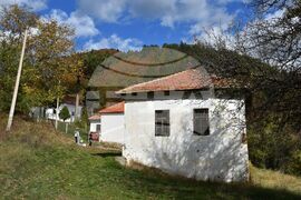 Сърбия - Село Ярешник - изглед