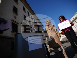 Таван на банковите такси - подписка