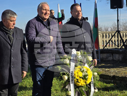 Добрич - Паметник на победата - честване