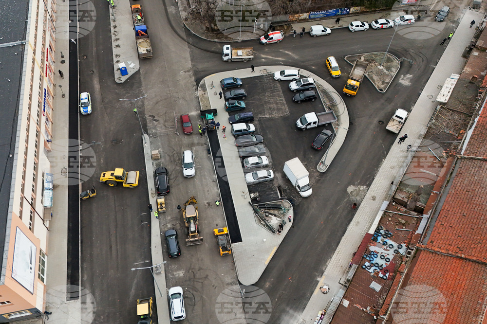 Бургас - улица - ремонт