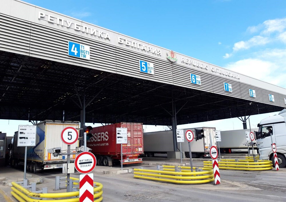 Трафикът е нормален на граничните пунктове в страната, съобщава "Гранична полиция"