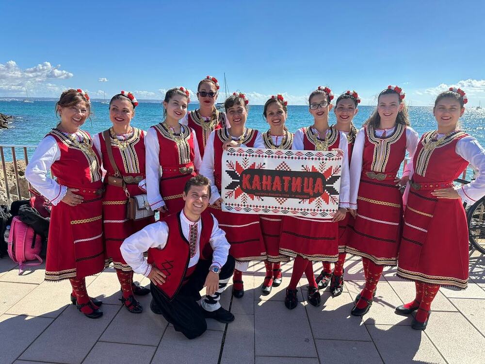 Капка Драгомирова от група „Канатица”, Айндховен: Танците са пример за „красив и здравословен“ начин да се запази българският дух в чужбина