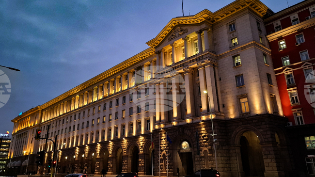 Правителството образува ново дружество с държавно участие в капитала за изграждането на завода за барут и боеприпаси