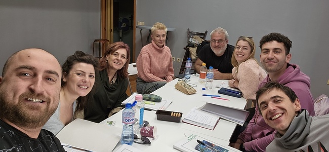 Боил Банов се завръща на хасковска сцена като режисьор и съавтор с Ива Петрони в пиесата „Ром“ 