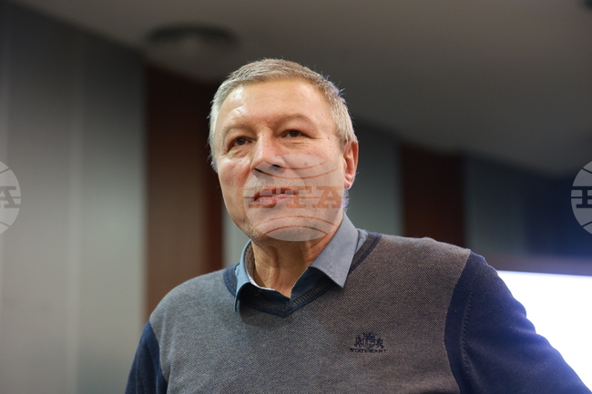 Българската литература е в блестящо здраве и е една от най-силно присъстващите като талант в Европа, каза пред БТА Митко Новков