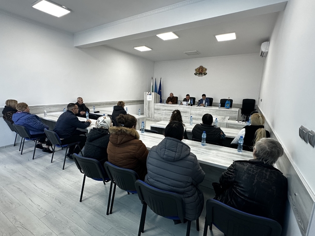 Община Лозница: Със заключителна пресконференция завърши проект „Грижа в дома в община Лозница“