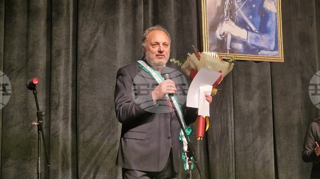 Когато трудът ти е признат и оценен, се чувстваш горд, каза новият почетен гражданин на Разград д-р Анатолий Кънев