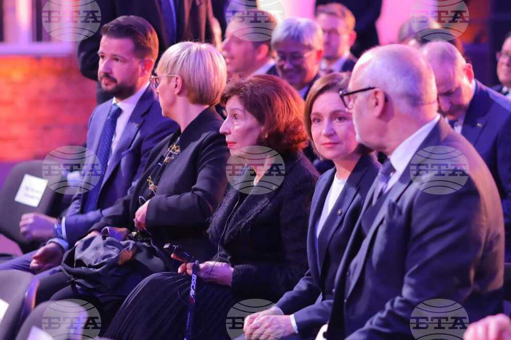 Гордана Силяновска участва във възпоменателната церемония по случай 80-ата годишнина от освобождаването на концентрационния лагер "Аушвиц-Биркенау"