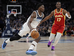 Hawks Timberwolves Basketball