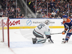 Kraken Oilers Hockey