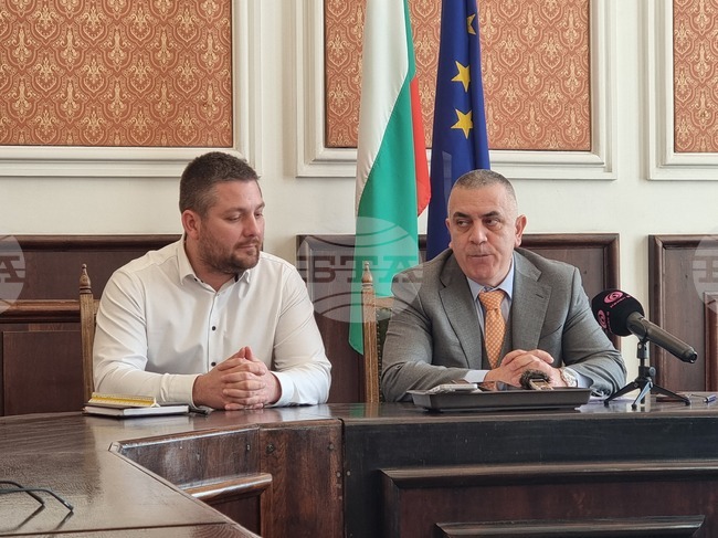 Община Сливен няма да възлага изготвяне на Подробен устройствен план за местностите Карандила и Даулите, съобщи кметът Стефан Радев