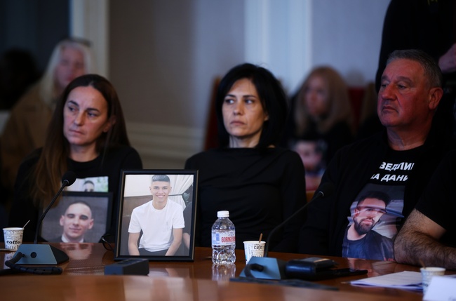 Всеки да преглътне политическите си симпатии и да направим България безопасна за децата ни, призова Петя Иванова от сдружение „Ангели на пътя“ 