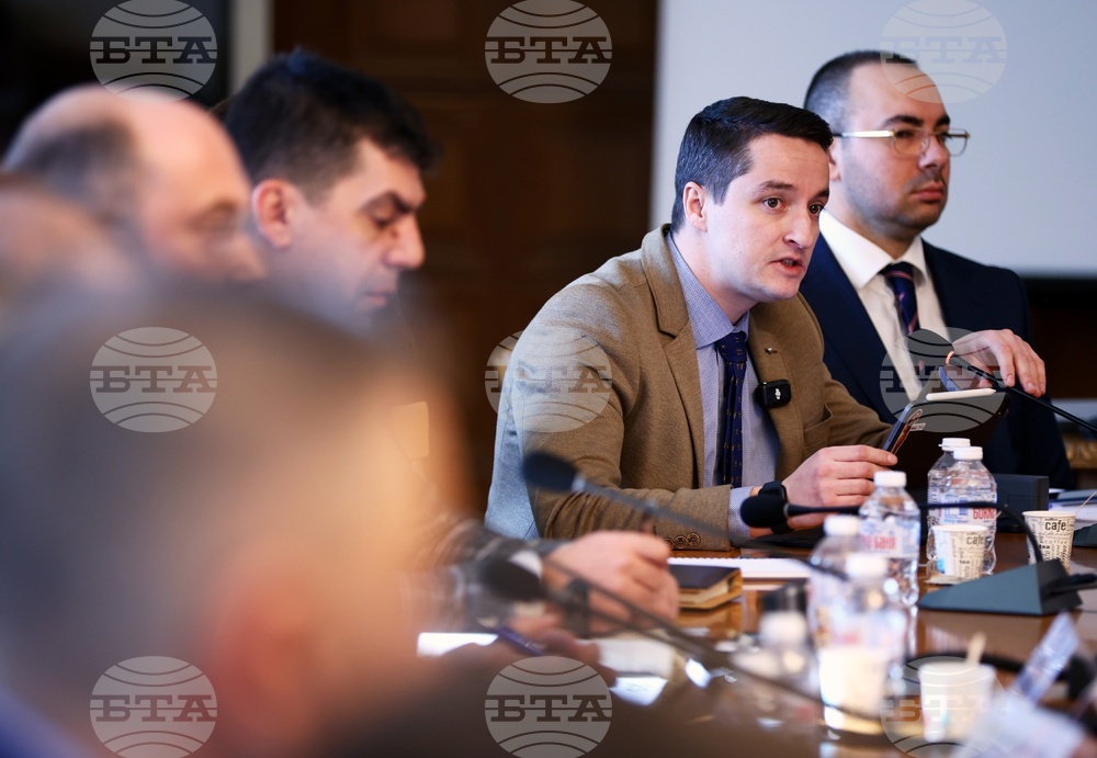 Народно събрание - безопасност на пътя - кръгла маса