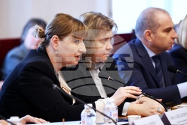 Народно събрание - безопасност на пътя - кръгла маса