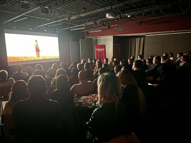 Премиерна прожекция на българския филм „Не затваряй очи“ се състоя в Чикаго