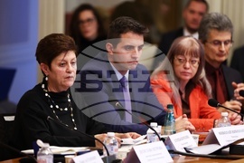 Народно събрание - безопасност на пътя - кръгла маса