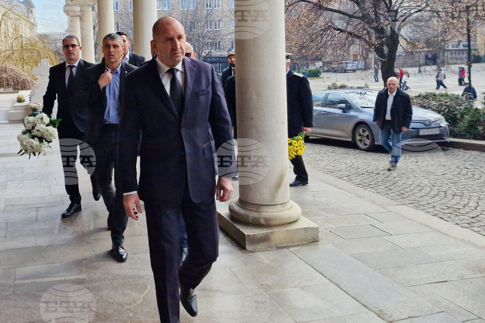 „Св. Неделя” - схиархимандрит Амвросий - заупокойна литургия