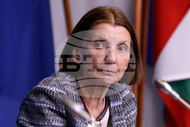 Национален пресклуб на БТА София - институти - становища - пресконференция