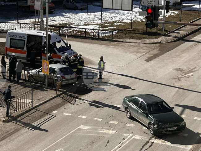 Един човек е загинал, а 14 са ранени при катастрофи в страната през изминалото денонощие 