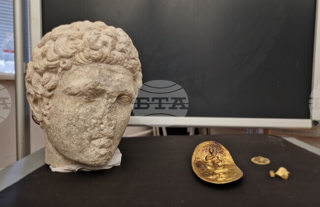 NAIM-BAS Hosts National Archaeological Exhibition